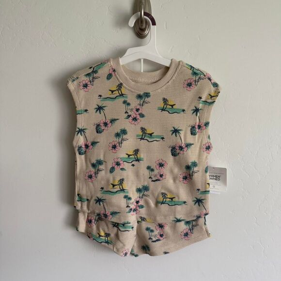 NWT Grayson mini cream floral print shorts set in a size 2T - Picture 1 of 4